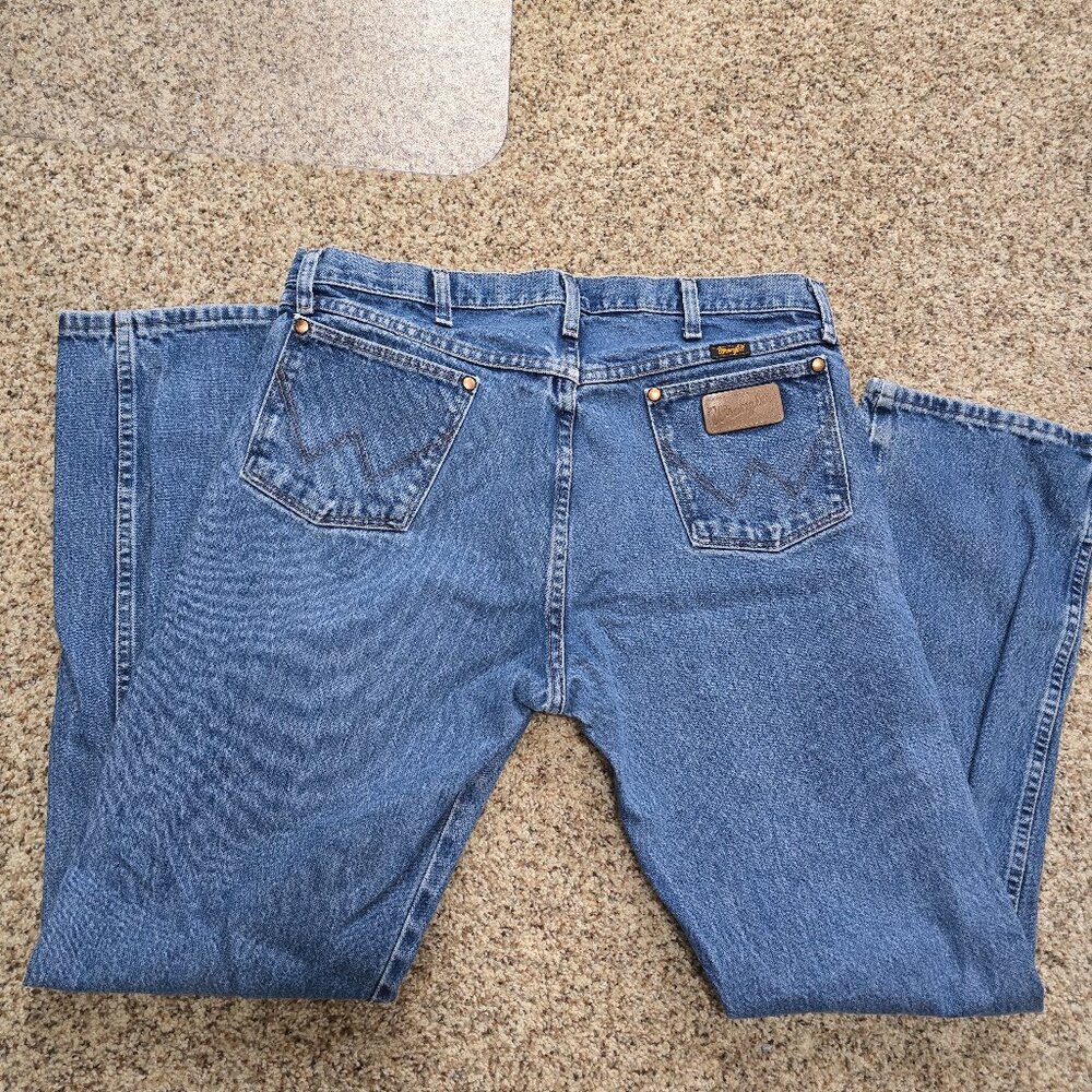 Men's Wrangler Jeans 13MWZGK Size 35x32 Blue